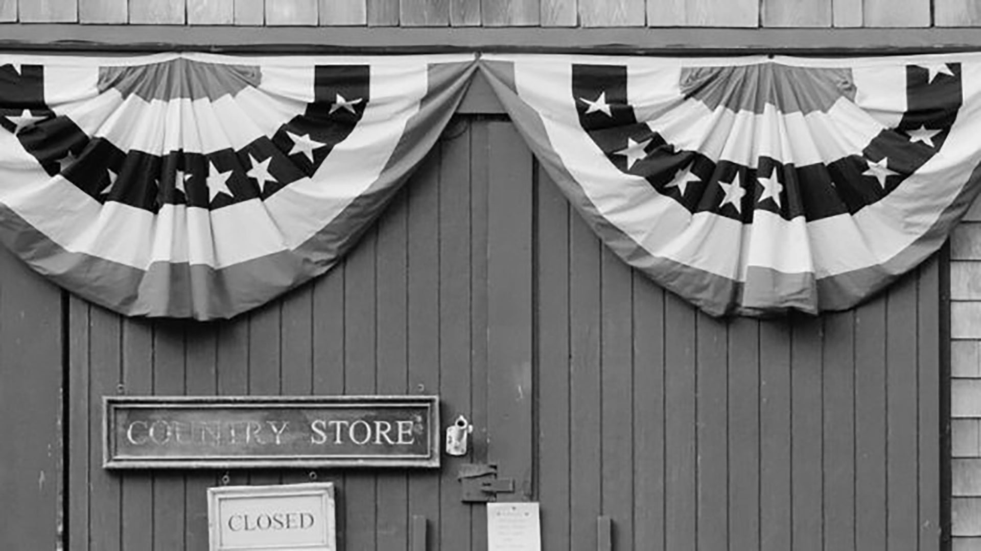 Early Flags of the 13 Colonies