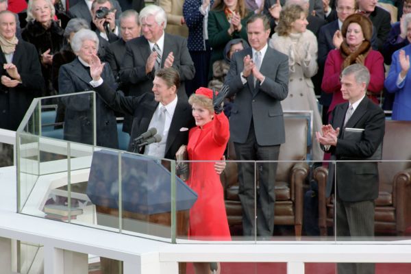 What Events Typically Take Place During a U.S. Inauguration?