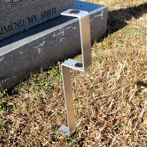 U.S. Flag Holder for Graves